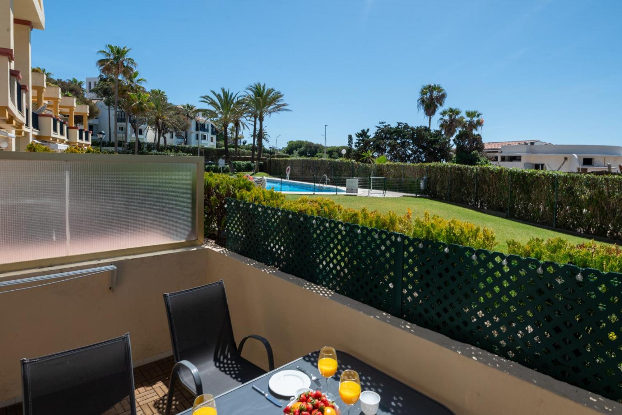 Oleholidays 1106 Romana Playa Primera Linea Playa Marbella Kültér fotó