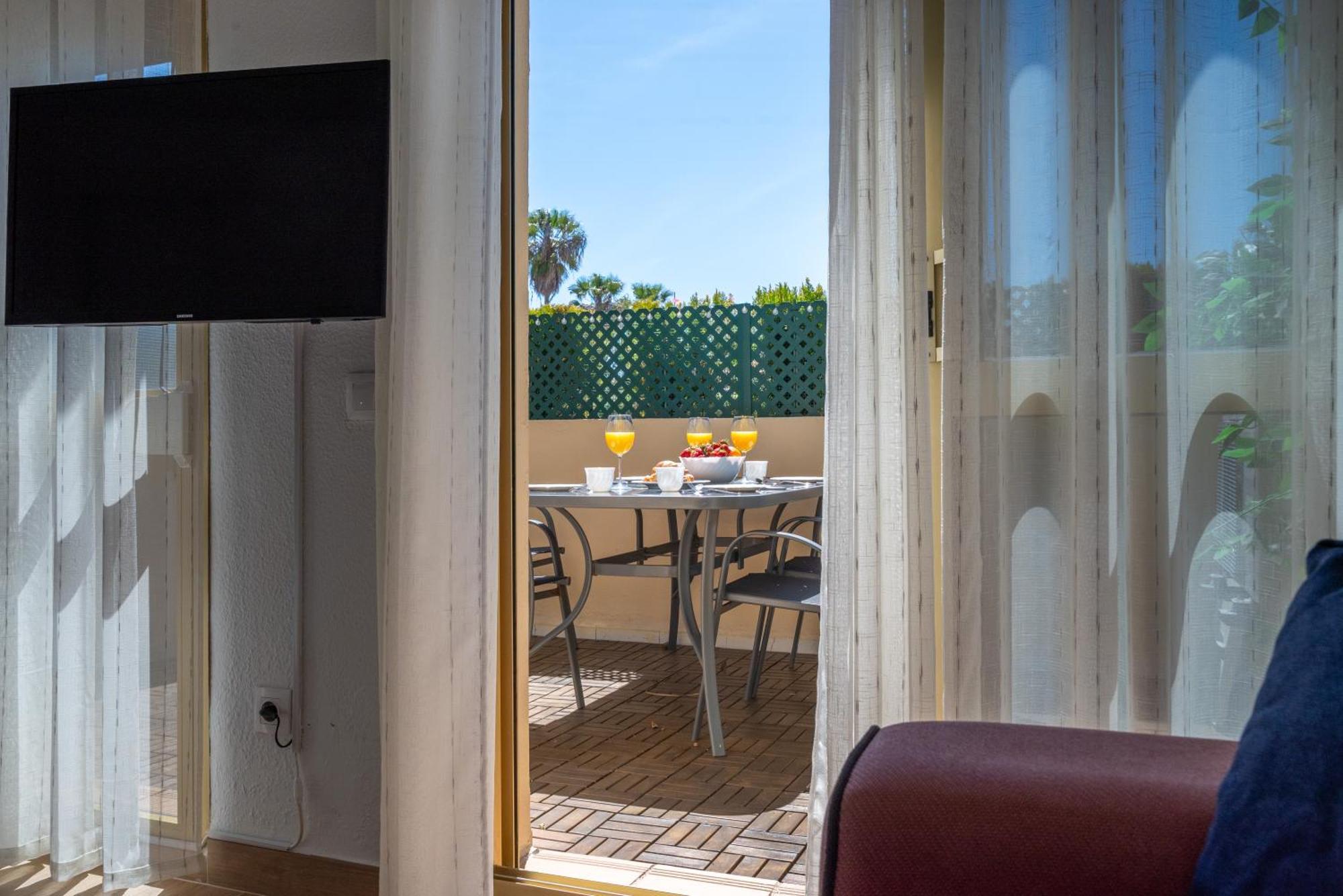 Oleholidays 1106 Romana Playa Primera Linea Playa Marbella Kültér fotó